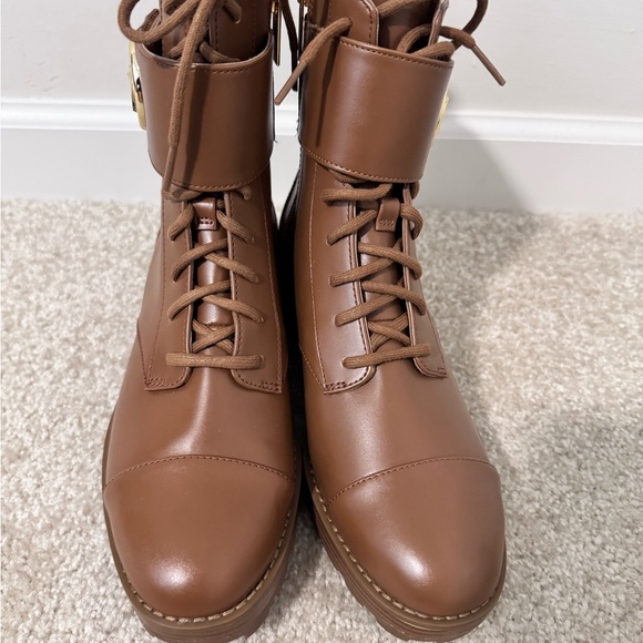 NEW Michael Kors Tatum PU Leather Ankle Lace Up Combat Boots - Picture 7 of 9